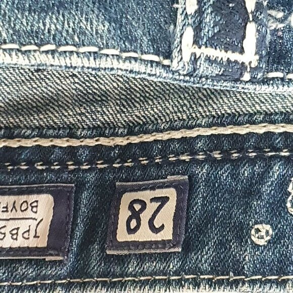 Miss Me Womens Distressed Boyfriend Capri Jeans Cropped Bling Size 28 JPB5014 - Picture 9 of 12